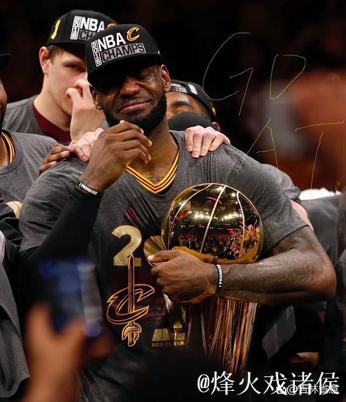 詹姆斯缺战马刺，若再缺席一场将无缘奖项角逐